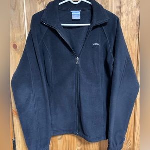 Black fleece Columbia jacket
